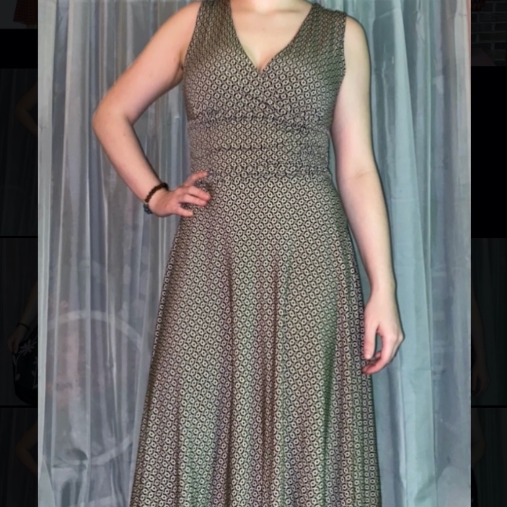 Dress Barn Printed Flowy Fit and Flare Dress